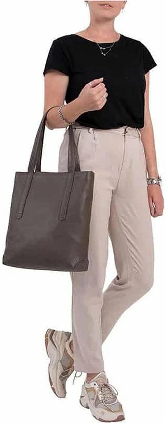 Uitgang π― Cowboysbag - Laptoptassen - Laptop Bag Rusk 13 Inch - Taupe β€οΈ 7 Uitgang π― Cowboysbag - Laptoptassen - Laptop Bag Rusk 13 Inch - Taupe β€οΈ - Afbeelding 5