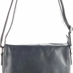 Nieuw ⌛ Arrigo Schoudertas Echt Leder In De Kleur Zwart Met Een Overslag Klep En Twee Magneetsluitingen – Crossbody Tas Zwart Leer 🔔