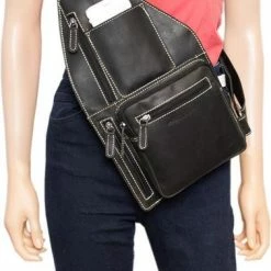 Groothandel 🤩 Arrigo Crossbody Tas Van Trendy Zwart Buffelleer Met Een Verstelbare Schouderriem En 5 Ritsvakken 🔥 14 Groothandel 🤩 Arrigo Crossbody Tas Van Trendy Zwart Buffelleer Met Een Verstelbare Schouderriem En 5 Ritsvakken 🔥 -Tassen-dames Winkel 378x840 2