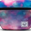 Goedkoopste π Herschel Fifteen - Cloudburst Neon / Tijdloze Heuptas / Fannypack / Buideltas Met 2L Opbergruimte En Zichtbare Metalen Rits / Met Levenslange Fabrieksgarantie / Limited Lifetime Warranty / Print π 1 Goedkoopste π Herschel Fifteen - Cloudburst Neon / Tijdloze Heuptas / Fannypack / Buideltas Met 2L Opbergruimte En Zichtbare Metalen Rits / Met Levenslange Fabrieksgarantie / Limited Lifetime Warranty / Print π -Tassen-dames Winkel 550x263 2