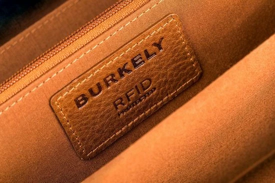 Coupon โ๏ธ Burkely Antique Avery Unisex Laptophoes 15,6'' - Cognac ๐ 10 Coupon โ๏ธ Burkely Antique Avery Unisex Laptophoes 15,6'' - Cognac ๐ - Afbeelding 8