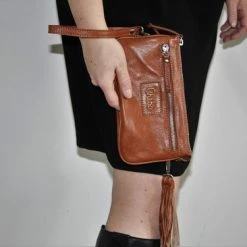 Aanbiedingen 😉 Chabo Bags & More Chabo Bags - Billy - Clutch - Crossover - Portemonnee - Bruin ✨ 18 Aanbiedingen 😉 Chabo Bags & More Chabo Bags - Billy - Clutch - Crossover - Portemonnee - Bruin ✨ -Tassen-dames Winkel 550x366 52