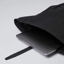 Top 10 👍 Sandqvist Dante Vegan Metal Hook Black SQA1579 Zwart, Duurzaam 🌟 -Tassen-dames Winkel 550x550 165