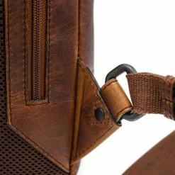 Begroting ❤️ Pylos 59 Pylos59 Rugzak / Rugtas / Laptoptas - Buff Oily - 15.6 Inch - 20 Liter - Leer - Bruin 🛒 -Tassen-dames Winkel 550x550 619