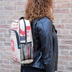 Top 10 😀 MoreThanHip Laptop Rugzak 15,6 Inch - Gerecyclede Cementzakken - Kameel Oranje ⭐ 31 Top 10 😀 MoreThanHip Laptop Rugzak 15,6 Inch - Gerecyclede Cementzakken - Kameel Oranje ⭐ -Tassen-dames Winkel 550x757 3