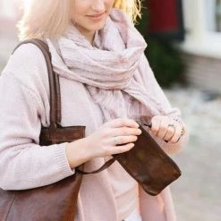 Nieuw ๐งจ Justified - Leren Shopper - Laika - Zwart โ๏ธ 31 Nieuw ๐งจ Justified - Leren Shopper - Laika - Zwart โ๏ธ -Tassen-dames Winkel 550x825 45