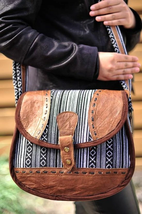 Goedkoop π Crea-Nepal Schoudertas Lakshmi, Katoen Met Leer, Kleur Kalo π 3 Goedkoop π Crea-Nepal Schoudertas Lakshmi, Katoen Met Leer, Kleur Kalo π